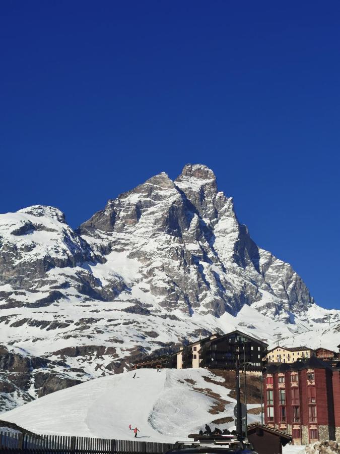 Home On Slopes, The Slope N°3 Is Under The Balcony! 布勒伊-切尔维尼亚 外观 照片
